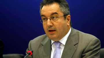 Κορωνοϊός: Η συγκινητική ανάρτηση Μόσιαλου για τον Ιταλό νοσηλευτή