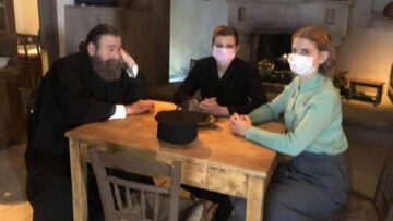 Κορωνοϊός- Άγριες Μέλισσες: Τι θα βλέπαμε στη σειρά αν στο Διαφάνι δεν κατέβαζαν ρολά