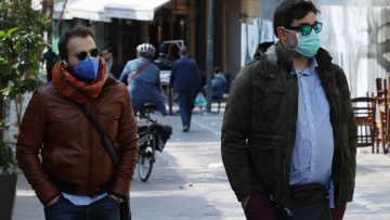 Κρούσματα κορωνοϊού: Θα έχουμε πρόβλημα αν δεν ακολουθήσουμε μοντέλο Κορέας, προειδοποιεί o καθηγητής Κουρέτας