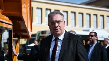 Κορωνοϊός: Το ΥΠΕΣ επεκτείνει το πρόγραμμα «βοήθεια στο σπίτι»