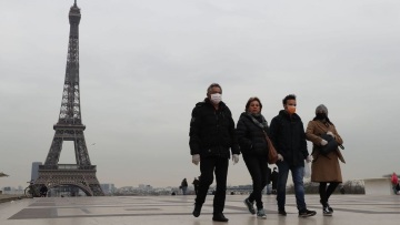 Κορωνοϊός - Γαλλία: Άλλοι 108 νεκροί σε μία ημέρα - «Ξέμειναν» από μάσκες γιατροί και νοσηλευτές