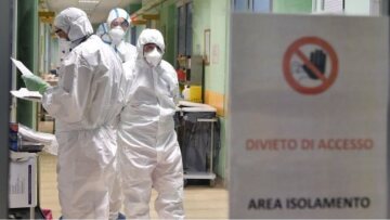 Κορωνοϊός στην Ιταλία: Ξεκίνησαν κατ' οίκον τεστ ανίχνευσης στη Νάπολη