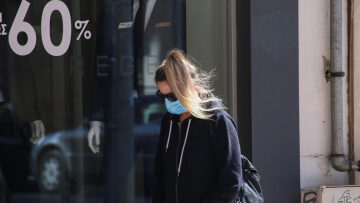 Κορωνοϊός: Τα 418 επιβεβαιωμένα κρούσματα και οι υπολογισμοί για 3.000 