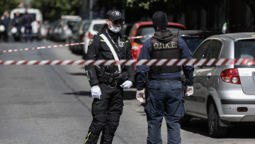 Τρομοκρατία: Βρέθηκαν μέχρι και αντιαρματικά στα Σεπόλια και τα Εξάρχεια