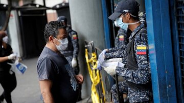 Κορωνοϊός: 77 «εισαγόμενα» κρούσματα στη Βενεζουέλα