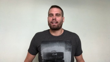 Κορωνοϊός στην Ισπανία – Γιώργος Μπόγρης: Είμαι τυχερός που ζω σε ουρανοξύστη και πάω στο πάρκινγκ για  τρέξιμο 