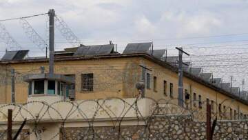 Φυλακές Κορυδαλλού: Από μαχαίρια μέχρι χασίς εντοπίστηκαν σε έκτακτη έρευνα