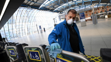 Βρετανία: 621 νεκροί σε ένα 24ωρο - 4.934 στο σύνολο