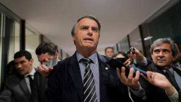 Κορωνοϊός - Βραζιλία: Ο Μπολσονάρου χαρακτηρίζει «έγκλημα» τα μέτρα για την εξάπλωση της πανδημίας