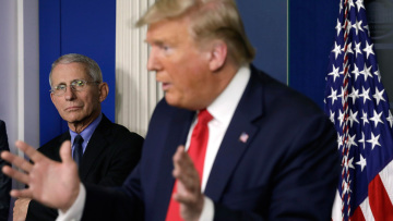 Κορωνοϊός - ΗΠΑ: 345 θάνατοι και 18.000 κρούσματα σε 24 ώρες - «Μπαζούκα» δυο τρισ. δολάρια ρίχνει ο Τραμπ