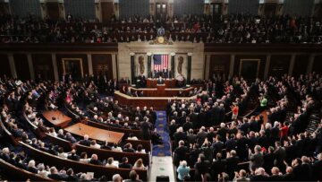 Κορωνοϊός - ΗΠΑ: Εγκρίθηκε το ιστορικό πακέτο των 2 τρισ. δολαρίων 