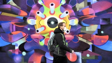 Κορωνοϊός: Στους 728 οι νεκροί στη Νέα Υόρκη - Αναβάλλονται οι προκριματικές εκλογές