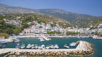 Κορωνοϊός στην Ικαρία: «Κλειδί» για την ιχνηλάτηση των επαφών του γιου του επιχειρηματία οι μαρτυρίες ντόπιων