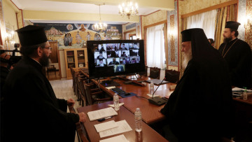 Θεία Λειτουργία-Πάσχα: Χωρίς πιστούς την Μεγάλη Εβδομάδα - «Χριστός Ανέστη» στις 26 Μαΐου