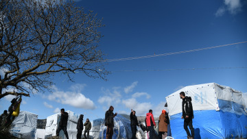 Μετανάστες: Κατά 5,3% μειώθηκαν οι διαμένοντες στα κέντρα υποδοχής
