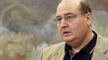 Κορωνοϊός - Φίλης στον ΘΕΜΑ 104,6: Ακούω ευλαβικά τον Τσιόδρα κάθε απόγευμα