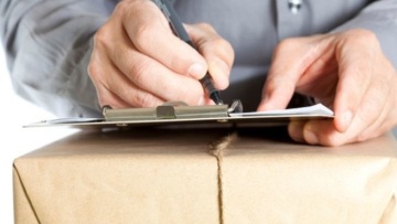 Εντατικοί έλεγχοι σε όλες τις εταιρείες ταχυμεταφορών για τις χρεώσεις τους