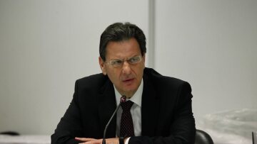 Σκυλακάκης: Μεταξύ 5% και 8% η ύφεση για το 2020