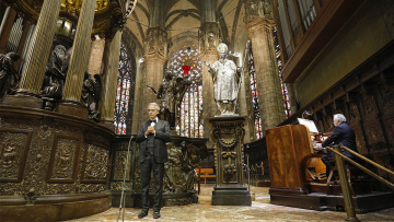 Η εξομολόγηση του Αντρέα Μποτσέλι για  όσα βίωσε στον άδειο ναό του Μιλάνου