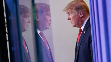 Κορωνοϊός - ΗΠΑ: H ριψοκίνδυνη βιασύνη του Τραμπ για «απελευθέρωση» από το lockdown