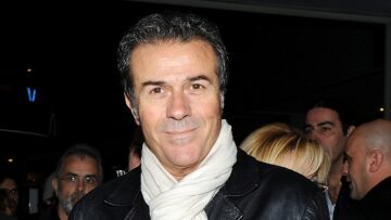 Τάκης Χρυσικάκος: Το μοναχικό πασχαλινό γεύμα και η καλοσύνη των γειτόνων του