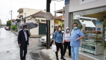 Κορωνοϊός - Λάρισα: Πόρτα - πόρτα έγιναν 115 έλεγχοι στον οικισμό Ρομά στη Νέα Σμύρνη