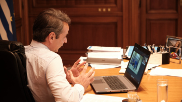 Βίντεο Μητσοτάκη για το «μένουμε ασφαλείς»: Τηρούμε τα μέτρα, συμπεριφερόμαστε με υπευθυνότητα