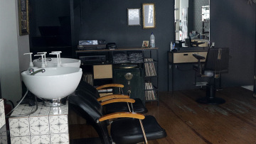 Κορωνοϊός - Lockdown: Ανοιχτά τα κομμωτήρια το Σαββατοκύριακο 
