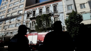 Σταδίου 47: Ποιο ήταν το νεοκλασικό κτήριο που ξέσπασε πυρκαγιά