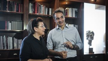 Κορωνοϊός: Ειδικά μέτρα στήριξης για τον Πολιτισμό ετοιμάζει ο Κυριάκος Μητσοτάκης