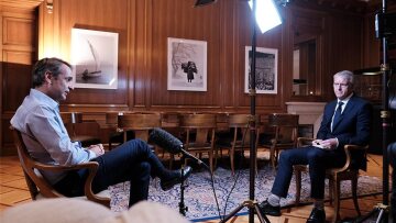 Μητσοτάκης στο CNN: Θα «ανοίξουμε» τη χώρα μόνον εάν βεβαιωθούμε ότι κάνουμε το σωστό