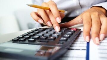 Πώς θα εισπράξουν τον Μάιο 533 ευρώ πάνω από 500.000 επαγγελματίες