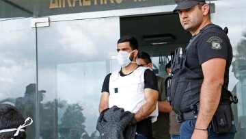 Βίντεο από το παρελθόν: Ο Μανώλης Καλομοίρης μαζί με τον πατέρα του Λευτέρη