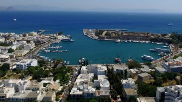 ZDF: Στην Ελλάδα έκαναν πολλά πράγματα σωστά και τώρα προσπαθούν να σώσουν τον τουρισμό