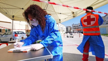 Κορωνοϊός - ΕΟΔΥ: Η καμπύλη θανάτων και κρουσμάτων στην Ελλάδα - Ποιες περιοχές δεν έχουν κανένα κρούσμα