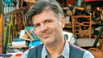 Φοίβος Δεληβοριάς: Έμμεση απάντηση στη Λίνα Μενδώνη η απόσυρσή του από την «Λυσιστράτη» του Εθνικού Θεάτρου