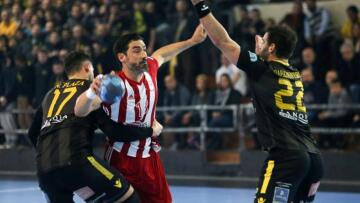 Ερασιτέχνης Ολυμπιακός: «Τα πρωταθλήματα να κερδίζονται μόνο στους αγωνιστικούς χώρους!»