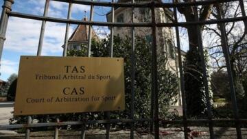 Εκτός λίστας εκδικάσεων του CAS οι προσφυγές των Ολυμπιακού και ΠΑΟΚ μέχρι 24 Αυγούστου