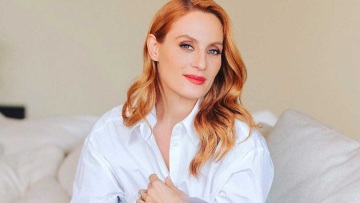 Βίντεο: Η Ελεονώρα Μελέτη άλλαξε και πάλι το χρώμα στα μαλλιά της 