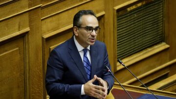 Κορωνοϊός - Κοντοζαμάνης: Ξεκινούν άμεσα οι κατ' οίκον εμβολιασμοί κατά της Covid