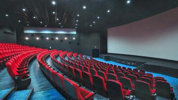 Μενδώνη στον ΘΕΜΑ 104,6: Προετοιμαζόμαστε για να ανοίξουν θέατρα και κινηματογράφοι το φθινόπωρο