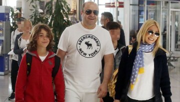 Έλενα Τσαβαλιά – Μάρκος Σεφερλής: Ο μονάκριβός τους έγινε 16 ετών