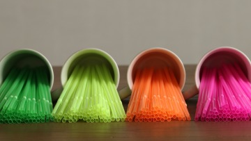 Τέλος τα πλαστικά μιας χρήσης από τον Ιούλιο του 2021