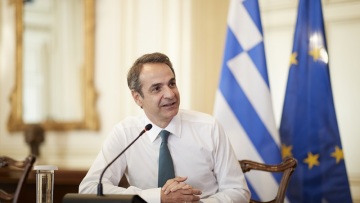 Τα μέτρα ασφαλείας στον τουρισμό συζητήθηκαν σε σύσκεψη υπό τον Μητσοτάκη