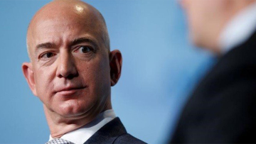 Ο Μπέζος απαντά σε οργισμένο πελάτη της Amazon για το ποιες ζωές έχουν αξία