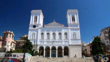  Ιερόσυλος για… πέντε ευρώ: Έκλεψε την εικόνα της Παναγίας Παντάνασσας