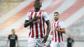 Super League 1 Play-off, Ολυμπιακός - Άρης 3-1: Ερυθρόλευκο πάρτι με Καμαρά και «αγκαλιά» με τον τίτλο 