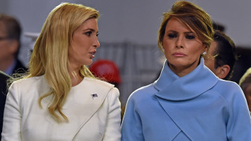 Μελάνια vs Ιβάνκα: «Σφάζονται» οι δύο γυναίκες που κυριαρχούν στη ζωή του Τραμπ