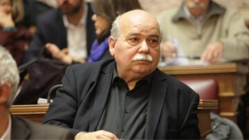 Βούτσης: Πρωτοφανή φαινόμενα πολιτικής παρακμής έβαλαν τη σφραγίδα τους στην πορεία μετάλλαξης του ΣΥΡΙΖΑ