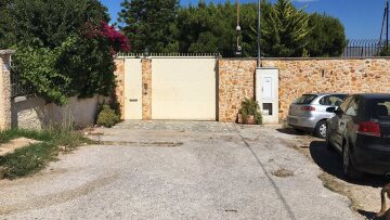 Γιατρός-μαϊμού: Tα βότανα από το Πήλιο, η θεραπεία από την Ελβετία και ο κλινικάρχης που τον «τσάκωσε»